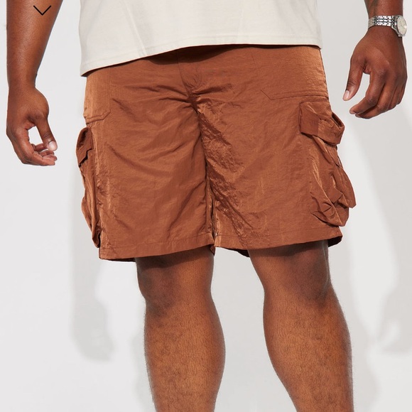 Brand new fashion Nova “don’t trip” men’s cargo shorts chocolate brown size 40 - Picture 1 of 5